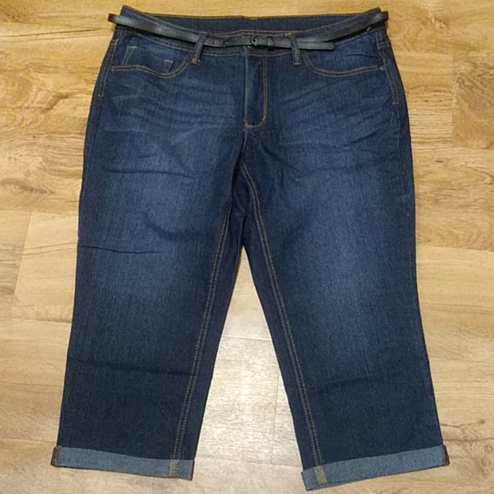 Faded Glory Denim Capris Jeans Plus Size 16 NWNT